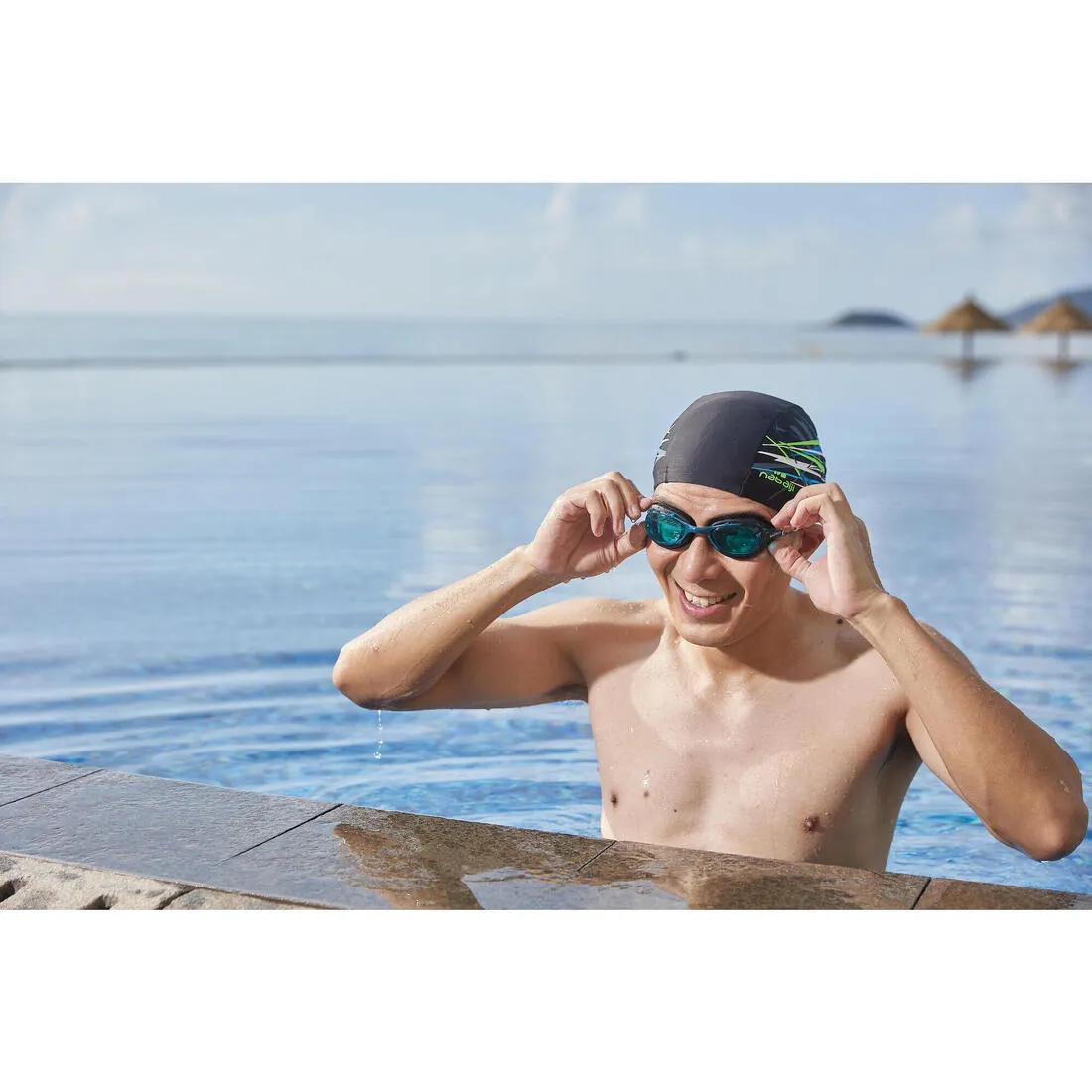 Large Swimming Goggles Smoked Lenses - 100 Ama