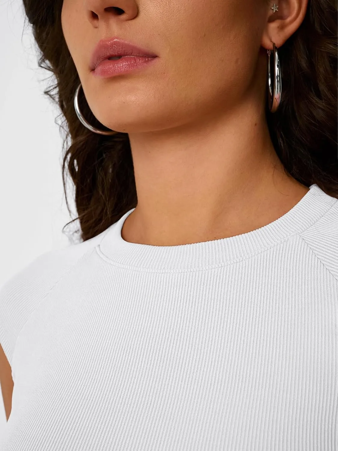Trendy Queen Women's Cap Sleeve Shirts Ribbed Knit Summer Top 2025 Basic Cute Y2k Tee Crop Clothes