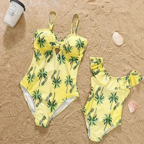 VenusFox Fashion Mommy And Me Clothes Family Swimwear For Mother Daughter Swimsuit Matching Bikini Women Girls Clothes